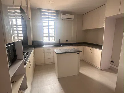 3 Bedroom Apartment — Lekki, Lagos