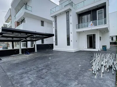 5 Bedroom Detached Duplex — Lekki, Lagos