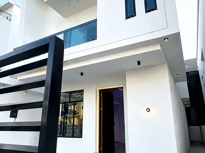 Distress Brand New All En-Suite 4-Bedroom with BQ — Ajah, Lagos