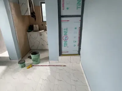 Room Self Contain — Shomolu, Lagos
