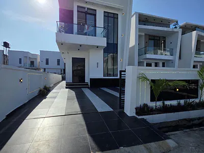5 Bedroom Fully Detached Duplex — Ajah, Lagos