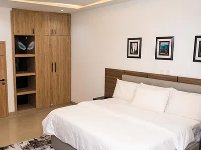 Furnished Studio Flat with Smart TV, PS5 and Spa — Celestial Church Street, Agidingbi, Ikeja, Lagos