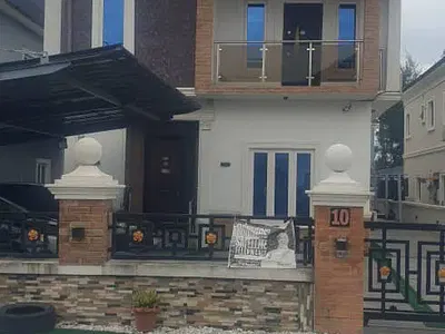 5 Bedroom Detached Duplex with BQ — Lekki, Lagos