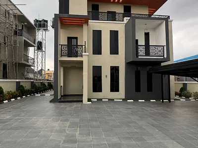 Pristine 5 Bedroom Fully Detached Duplex — Apo Resettlement, Apo, Abuja