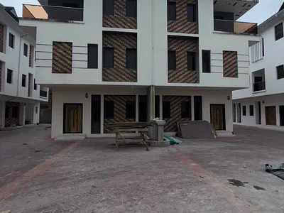4 Bedroom Semi-Detached Duplex with BQ, Oven, Cooker and Washing Machine — Sangotedo, Ajah, Lagos, Lekki, Lagos