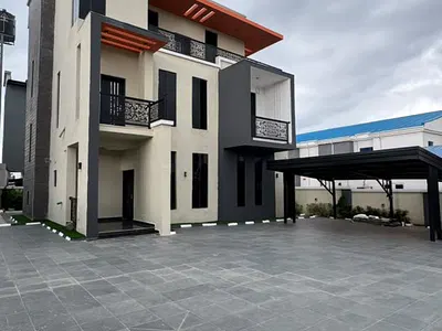 5 Bedroom Fully Detached Duplex — Apo Resettlement, Apo, Abuja