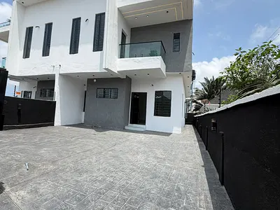 4 Bedroom Detached Duplex with BQ, Bathtub, Washing Machine and Oven — Sangotedo, Ajah, Lagos, Lekki, Lagos