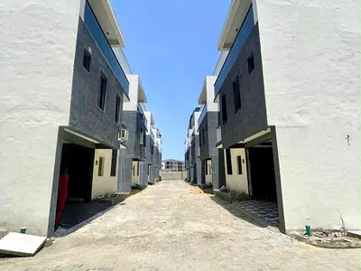 4 Bedroom Town House — Lekki, Lagos
