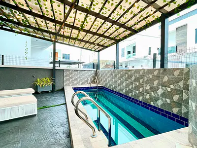 5 Bedroom Furnished Apartment with Swimming Pool — Lekki, Lagos