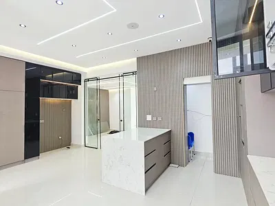 6 Bedroom Detached Duplex with BQ — Lekki, Lagos