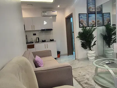 Luxury Studio Apartment for Your Beautiful Gateway and Experience — Off Issac John Street., Ikeja GRA, Ikeja, Lagos