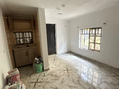 Self Contain Apartment — Lekki Phase 1, Lekki, Lagos