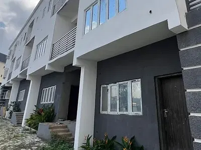 Massive 4-Bedroom Duplex with BQ — Guzape District, Abuja