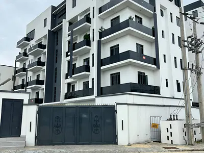 2 Bedroom Apartment with Pool, Gym, Elevator — Lekki, Lagos