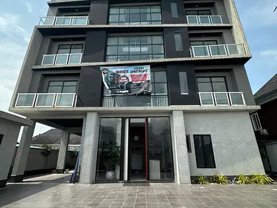 2 Bedroom Apartment with Elevator & Swimming Pool — Lekki, Lagos