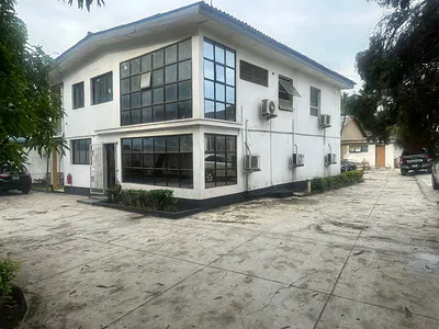 1400 SQM of Land with 5 Bedroom Duplex — Ikeja GRA, Ikeja, Lagos