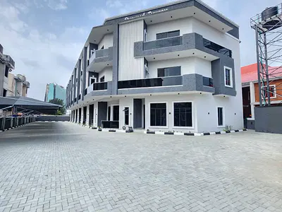 4 Bedroom Terraced Duplex with Swimming Pool — Oniru, Victoria Island (VI), Lagos
