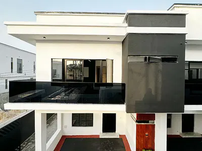 Luxury 3 Bedroom Terraced Duplex with BQ Excellent Facility — Lekki, Lagos