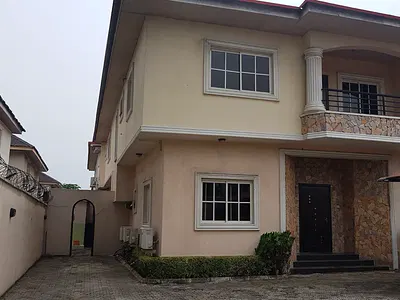 Well Maintained 5 Bedroom Detached House on a Land Area of 675 SQM — Lekki, Lagos