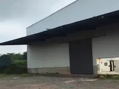 Warehouse on 50 Acres with Offices and Staff Quarters — Odogbolu, Ogun