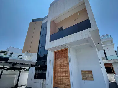 5 Bedroom Detached Duplex with Swimming Pool — Lekki, Lagos