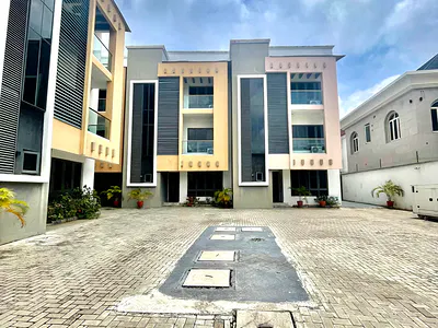 4 Bedroom Terraced Duplex — Ikoyi, Lagos