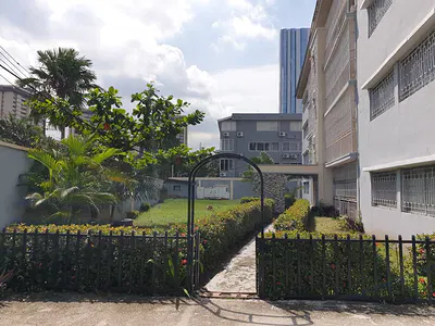 Clean Spacious 3 Bedroom Flat with BQ 2nd Floor — Victoria Island (VI), Lagos