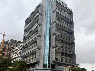 4 Bedroom Luxury Maisonette with 2 BQS — Ikoyi, Lagos