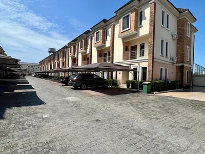 4 Bedrooom Terrace Duplex with BQ — Lekki, Lagos