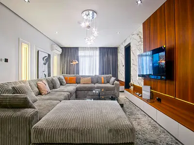 Luxury 2 Bedroom Apartment with Housekeeping and Swimmingpool — Lekki, Lagos