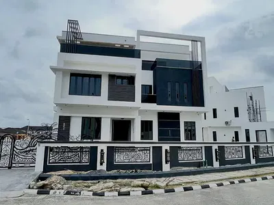 7 Bedroom Fully Detached Duplex with Cinema, Pool, Elevator — Lekki, Lagos