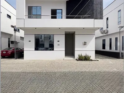 4 Bedroom Detached Duplex with BQ & Pool — Lekki, Lagos