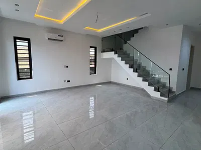Aesthetically Pleasing 3 Bedroom Apartment Maisonette + BQ, Pool — Lekki, Lagos