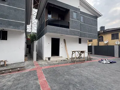 Beautifully 4 Bedroom Detached Duplex (Carcass) — Surulere, Lagos