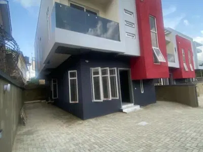 Beautiful 4 Bedroom Fully Detached House — Ikeja GRA, Ikeja, Lagos