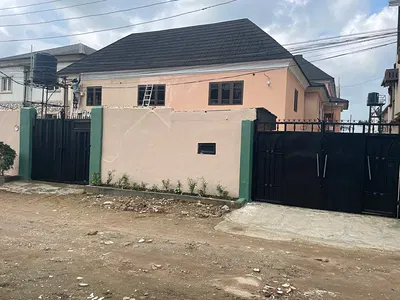 Massive House Standard 9 Bedroom Duplex with a Storey Building Open Space on a 700SQM Self Compand — Off CMD Road, Magodo, Lagos