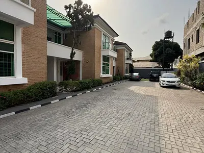4 Bedroom Terraced Duplex — Lekki, Lagos