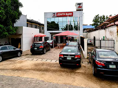 Commercial Property on 700SQM Land — Victoria Island (VI), Lagos