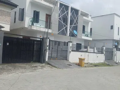 A Modern and Tastefully Finished Four (4) Bedrooms Terraced with a BQ — Ocean Palm Estate, Sangotedo, Ajah, Lagos