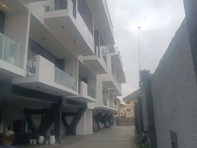 5 Bedroom Penthouse with 2 Rooms BQ Furnished Apartment — Off Fani Kayode Close, Ikeja GRA, Ikeja, Lagos