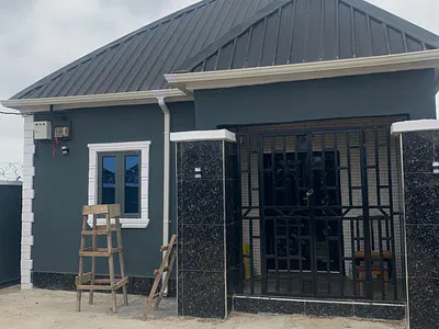 Executive Standard Mini Flat — Off L and K by Iyana Oworo, Gbagada, Lagos