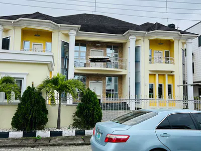 Luxury 8 Bedroom Detached Duplex with a Swimming Pool, Gym Cinema — Lekki, Lagos