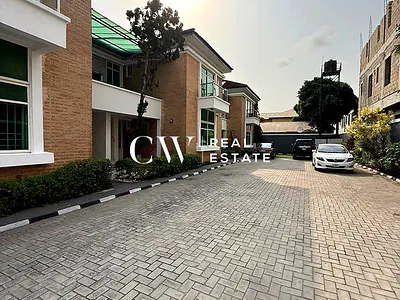 4 Bedroom Terrace — Lekki Phase 1, Lekki, Lagos