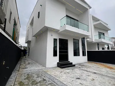 Contemporary 4 Bedroom Detached Duplex — Ajah, Lagos