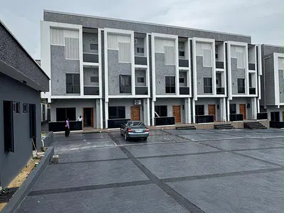 4 Bedroom Terraced Duplex — Magodo, Lagos