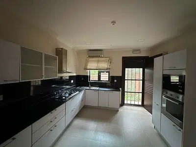 Luxury 4 Bedroom Townhouse with Swimming Pool with Excellent Facilitie — Bourdillon Road, Ikoyi, Lagos