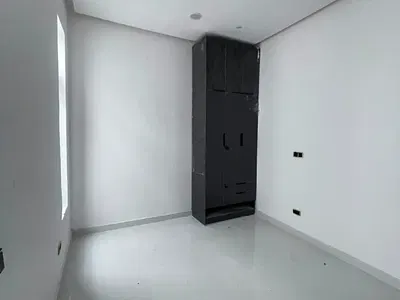 Luxury 5 Bedroom Detached Duplex with Excellent Facilities — Ajah, Lagos