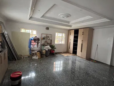 Self Contain Studio — Off Admiralty Way, Lekki Phase 1, Lekki, Lagos