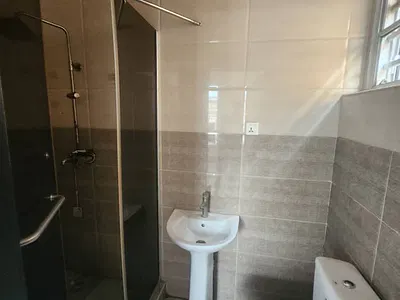 1 Bedroom Self Contain Room (Sharing Only Kitchen) — Lekki, Lagos