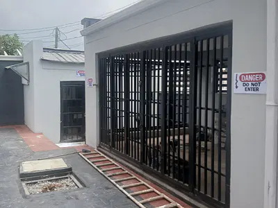4 Bedrooms Semi-Detached Duplex — Shonibare Estate, Maryland, Lagos